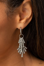 Load image into Gallery viewer, Earrings Fan of Glam - White E063