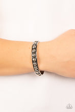 Load image into Gallery viewer, Bracelets Clear as STUD - Silver B2090