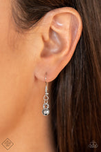 Load image into Gallery viewer, Necklaces Tastefully Tasseled - Silver