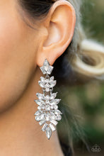 Load image into Gallery viewer, Earrings Frozen Fairytale - White LOP E511 E2203