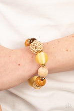 Load image into Gallery viewer, Bracelets Happily Homespun - Yellow B111