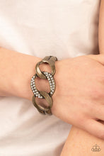 Load image into Gallery viewer, Bracelet BOMBSHELL Squad - Brass B2263