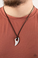 Load image into Gallery viewer, Urban Summer Shark - White Necklaces UR69