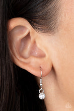 Load image into Gallery viewer, Necklaces Superstar Stylist - White Americana S121