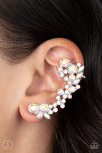 Load image into Gallery viewer, Earrings Astronomical Allure - Multi E357