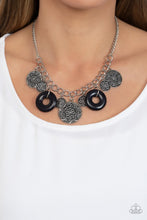 Load image into Gallery viewer, Necklace Western Zen - Black N2268