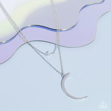 Load image into Gallery viewer, Necklaces Modern Moonbeam - White