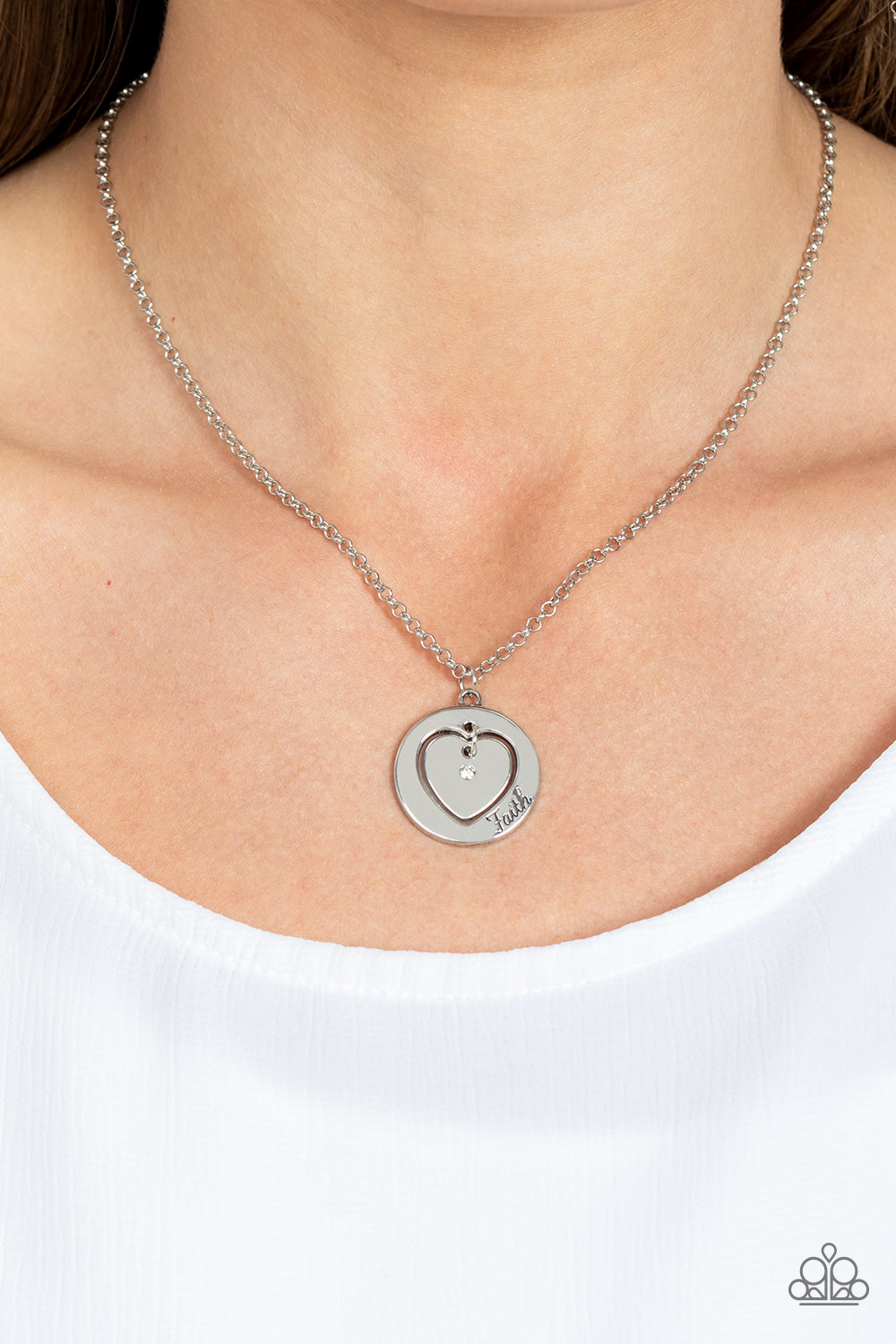 Necklaces Heart Full of Faith - White N2317