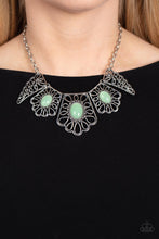 Load image into Gallery viewer, Necklaces Glimmering Groves - Green N2355