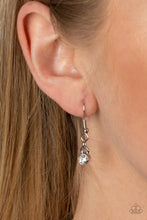 Load image into Gallery viewer, Necklaces Razor-Sharp Refinement - White N2333