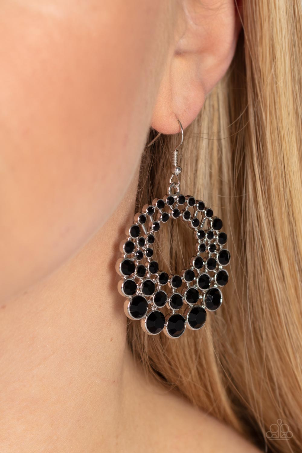 Earrings So Self-GLOW-rious - Black E423