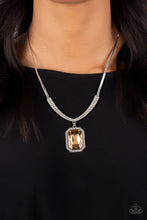Load image into Gallery viewer, Necklaces Fit for a DRAMA QUEEN - Brown N409