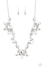 Load image into Gallery viewer, Necklaces GLOW-trotting Twinkle - White N2227