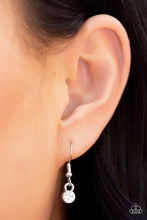 Load image into Gallery viewer, Necklaces GLOW-trotting Twinkle - White N2227