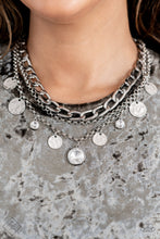 Load image into Gallery viewer, Necklace Industrial Noise - White