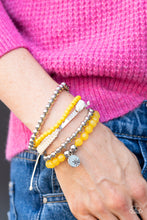 Load image into Gallery viewer, Bracelets Offshore Outing - Yellow B171