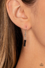 Load image into Gallery viewer, Necklaces Bold Buds - Black N2249