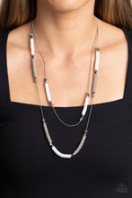 Load image into Gallery viewer, Necklaces Caviar Chic - White N449