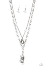 Load image into Gallery viewer, Necklace Collectors Craftsmanship - White N2330