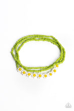 Load image into Gallery viewer, Bracelets Buzzworthy Botanicals - White B2285