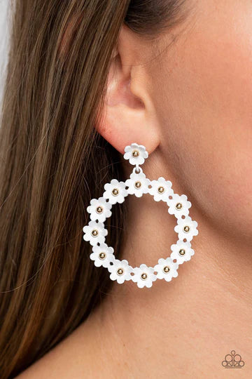 Earrings DAISY MEADOWS - WHITE FLOWER E2002