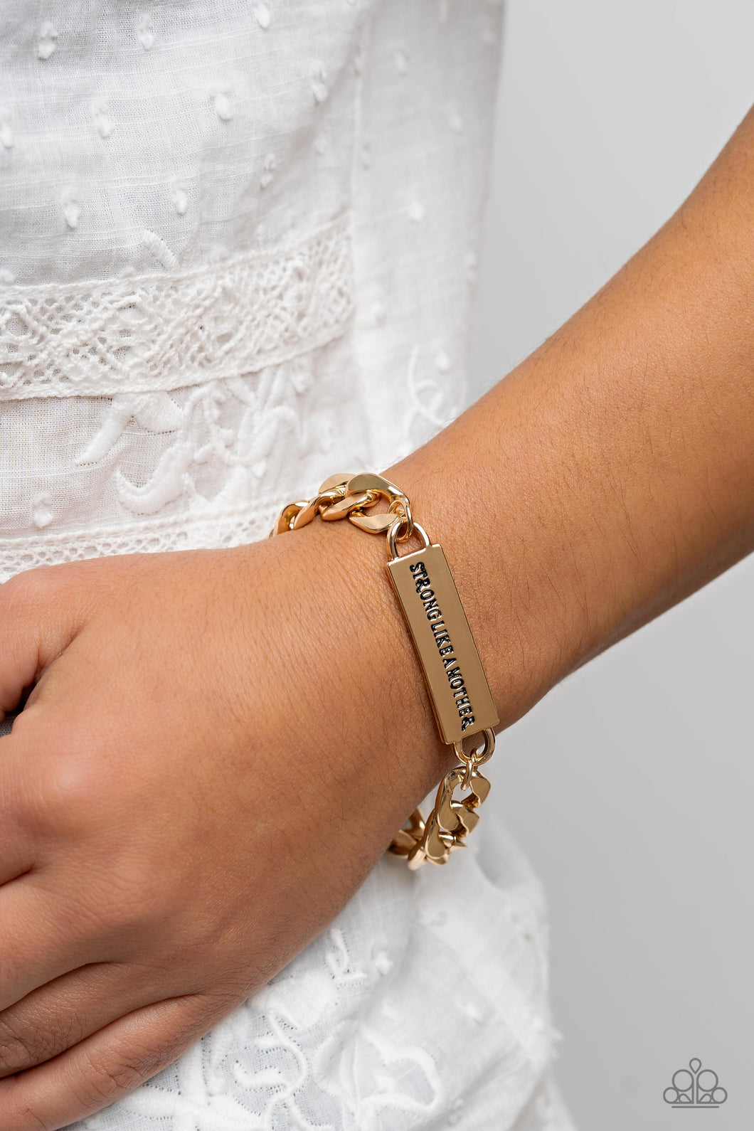 Bracelets Mighty Matriarch - Gold MDAY S158
