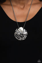 Load image into Gallery viewer, Necklaces Lush Lattice - White N245