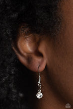 Load image into Gallery viewer, Necklaces Lush Lattice - White N245