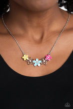Load image into Gallery viewer, Necklaces WILDFLOWER About You - Blue