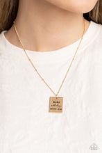 Load image into Gallery viewer, Necklaces Mama MVP - Gold MDAY S136