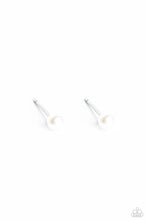 Load image into Gallery viewer, Earrings Dainty Details - White Pearl Small Post E471