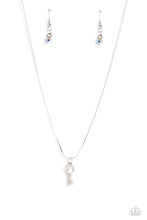 Load image into Gallery viewer, Necklace LOVE-Locked - White Vday N232