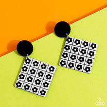 Load image into Gallery viewer, Earrings Vintage Vaudeville - Black E351