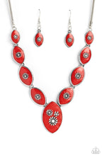 Load image into Gallery viewer, Necklaces Pressed Flowers - Red N2226