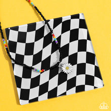 Load image into Gallery viewer, Necklace Charming Chance - Black N049