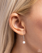 Load image into Gallery viewer, Necklaces If the HORSESHOE Fits - White