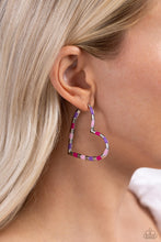 Load image into Gallery viewer, Earrings Striped Sweethearts - Pink VDAY V148