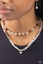 Load image into Gallery viewer, Necklaces Pearl Pact - Brown