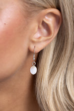 Load image into Gallery viewer, Necklaces SHELL-ebrity Showcase - White Lanyard