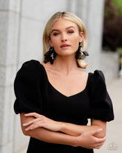 Load image into Gallery viewer, Earrings Cosmopolitan Charisma - Black E2196