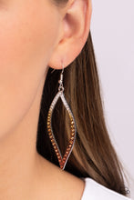 Load image into Gallery viewer, Earrings Admirable Asymmetry - Multi E142