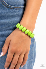 Load image into Gallery viewer, Bracelets Starting OVAL - Green B362