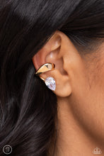 Load image into Gallery viewer, Earrings Twisting Teardrop Earcuffs E3024