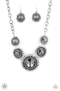 Necklace Global Glamour Blockbuster