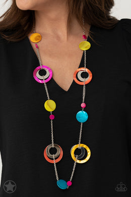 Necklace Kaleidoscopically Captivating Blockbuster